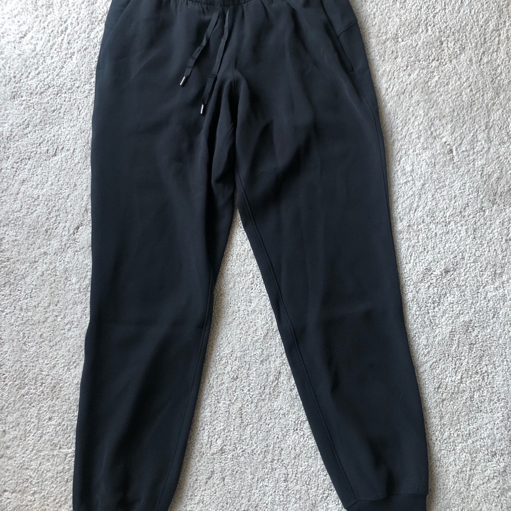 Lululemon Joggers size 6